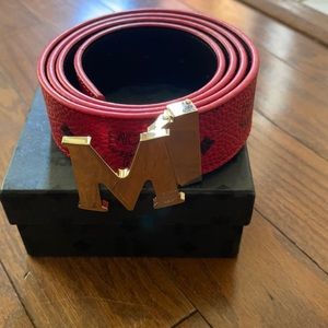 Mcm men’s belt red